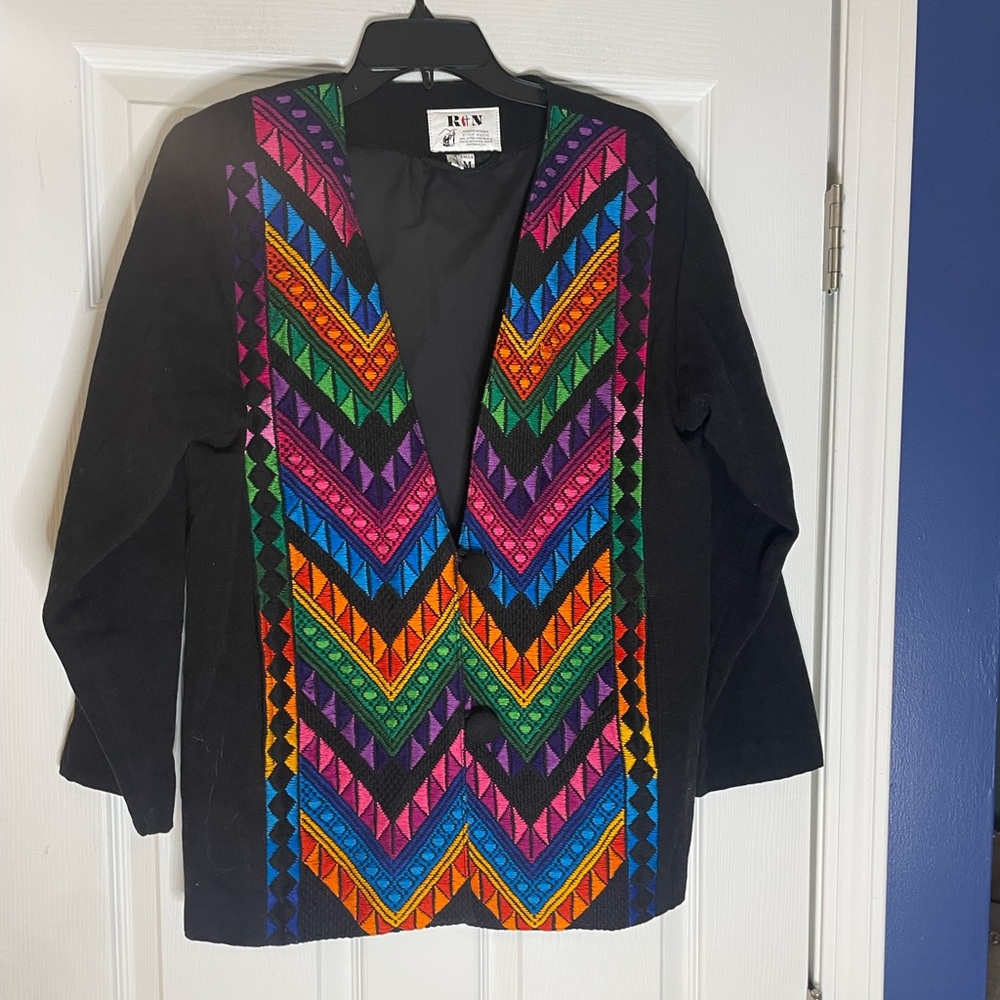 Guatemalan hand-embroidered cotton blazer